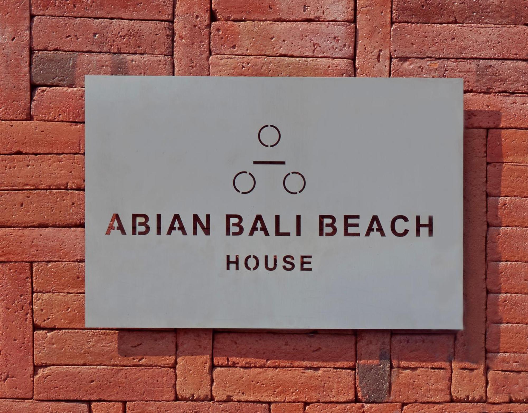 Abian Kapas Beach House Selemadeg Exterior foto